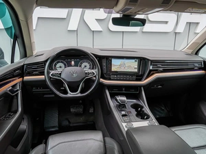 Внедорожник Volkswagen Touareg 2021 года, 6420000 рублей, Краснодар