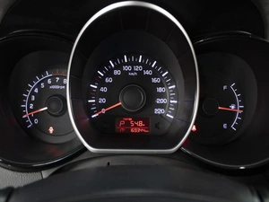 Седан Kia Rio 2015 года, 1180000 рублей, Омск