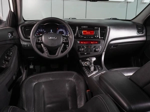 Седан Kia Optima 2012 года, 1099000 рублей, Воронеж