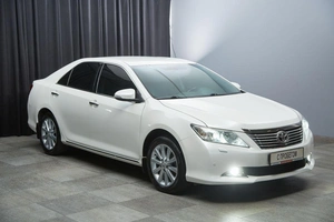 Седан Toyota Camry 2014 года, 1699000 рублей, Красноярск