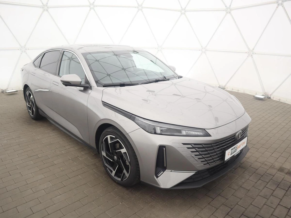 Седан Changan Lamore 2023 года, 2080000 рублей, Орёл