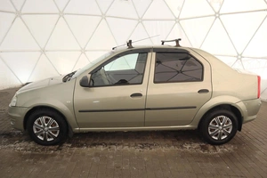 Седан Renault Logan 2011 года, 620000 рублей, Орёл