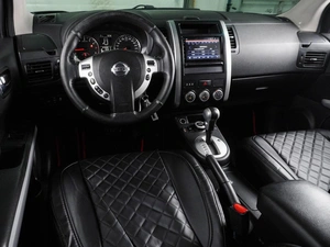 Внедорожник Nissan X-Trail 2011 года, 1166000 рублей, Воронеж