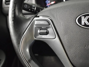 Хетчбэк Kia Rio 2016 года, 799900 рублей, Казань