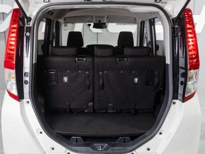 Минивэн Toyota Roomy 2021 года, 1300000 рублей, Тюмень