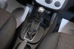 Хетчбэк Opel Corsa 2012 года, 719000 рублей, Омск