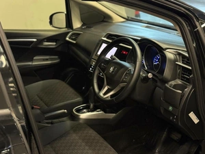 Хетчбэк Honda Fit 2016 года, 1057000 рублей, Красноярск