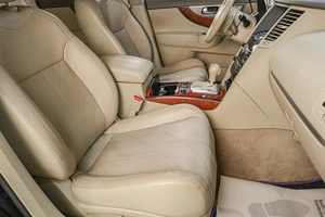 Внедорожник Infiniti QX70 2015 года, 2789000 рублей, Челябинск