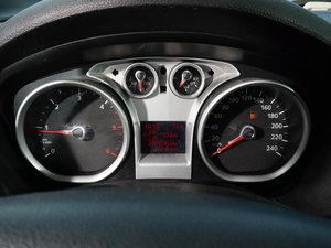Внедорожник Ford Kuga 2012 года, 980111 рублей, Тверь