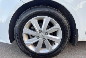 Седан Kia Rio 2016 года, 980000 рублей, Солонцы