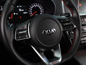 Седан Kia Optima 2018 года, 2219000 рублей, Воронеж