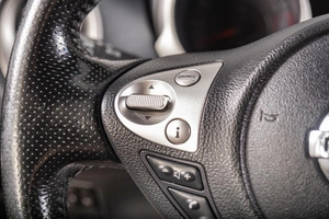 Внедорожник Nissan Juke 2013 года, 1059000 рублей, Томск