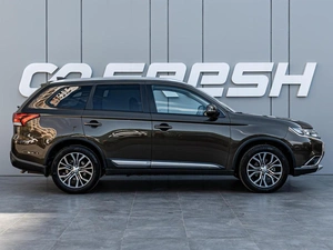 Внедорожник Mitsubishi Outlander 2018 года, 2180000 рублей, Краснодар