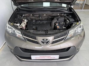 Внедорожник Toyota RAV4 2014 года, 1730000 рублей, Красноярск
