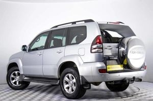 Внедорожник Toyota Land Cruiser Prado 2004 года, 1799000 рублей, Пермь