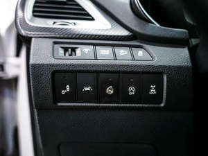 Внедорожник Hyundai Santa Fe 2017 года, 2550000 рублей, Красноярск