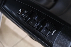 Универсал Toyota Corolla Fielder 2018 года, 1499000 рублей, Новокузнецк