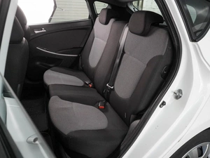 Хетчбэк Hyundai Solaris 2012 года, 809000 рублей, Воронеж
