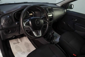 Седан Renault Logan 2019 года, 669000 рублей, Челябинск