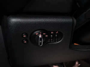 Хетчбэк MINI Cooper 2018 года, 1599077 рублей, Москва