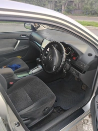 Седан Toyota Allion 2002 года, 670000 рублей, Красноярск