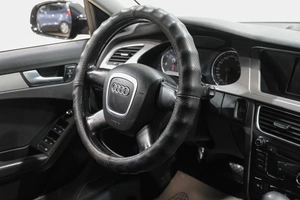 Седан Audi A4 2011 года, 889000 рублей, Новокузнецк