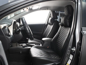 Внедорожник Toyota RAV4 2013 года, 1860000 рублей, Омск