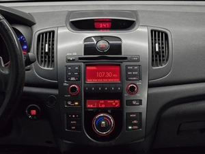 Седан Kia Cerato 2011 года, 739000 рублей, Красноярск