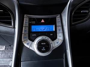 Седан Hyundai Avante 2011 года, 1166000 рублей, Ставрополь