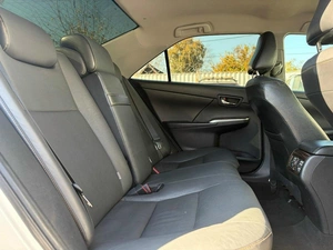 Седан Toyota Camry 2015 года, 1990000 рублей, Ижевск