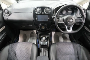 Хетчбэк Nissan Note 2017 года, 1449000 рублей, Омск