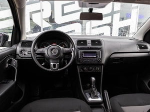 Седан Volkswagen Polo 2013 года, 660000 рублей, Краснодар