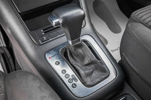 Внедорожник Volkswagen Tiguan 2010 года, 949000 рублей, Барнаул