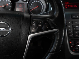 Седан Opel Astra 2014 года, 901000 рублей, Ставрополь