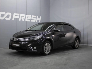 Седан Toyota Corolla 2014 года, 1100000 рублей, Омск