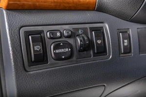 Седан Toyota Avensis 2008 года, 959000 рублей, Томск