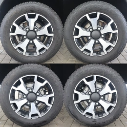 Фото