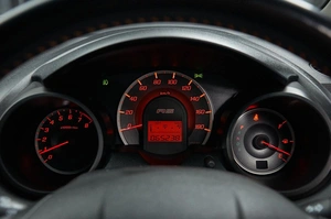 Хетчбэк Honda Fit 2010 года, 937000 рублей, Красноярск
