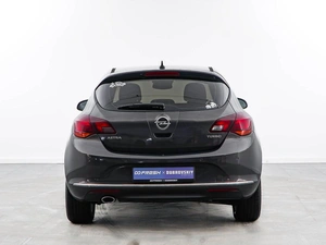 Хетчбэк Opel Astra 2012 года, 949999 рублей, Москва