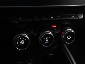 Внедорожник Renault Duster 2021 года, 1399000 рублей, Тюмень