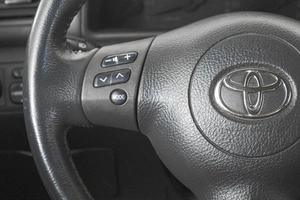 Седан Toyota Corolla 2004 года, 599000 рублей, Кемерово