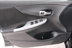 Седан Toyota Corolla 2012 года, 1159000 рублей, Красноярск