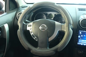 Внедорожник Nissan Qashqai 2007 года, 789000 рублей, Омск