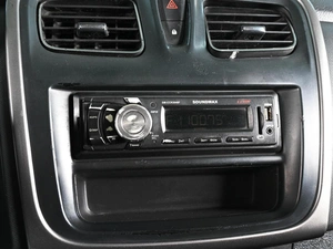 Седан Renault Logan 2017 года, 499000 рублей, Аксай