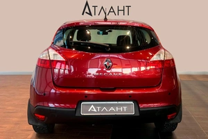 Хетчбэк Renault Megane 2014 года, 799000 рублей, Красноярск