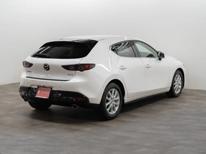 Хетчбэк Mazda 3 2019 года, 1700000 рублей, Красноярск