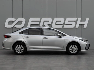 Седан Toyota Corolla 2020 года, 1698000 рублей, Краснодар
