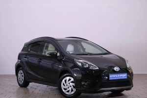 Хетчбэк Toyota Aqua 2018 года, 1459000 рублей, Омск