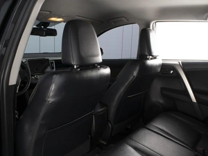 Внедорожник Toyota RAV4 2014 года, 1750000 рублей, Омск