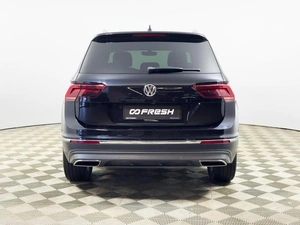 Внедорожник Volkswagen Tiguan 2018 года, 3814900 рублей, Казань